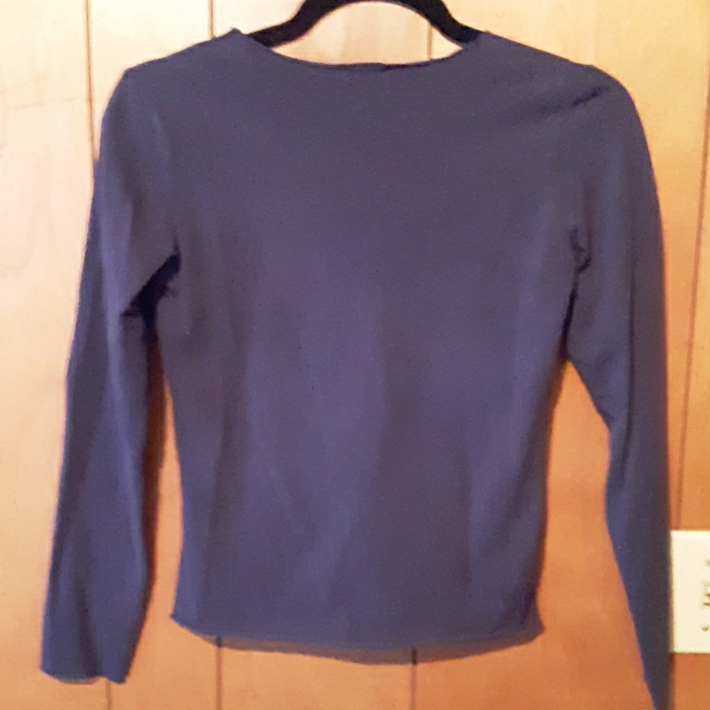 Gap split neck long sleeve T size xs - Picture 3 of 4